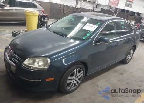 2006 Volkswagen Jetta 2.5 z USA, uszkodzony, nr VIN 3VWSG71K76M775900